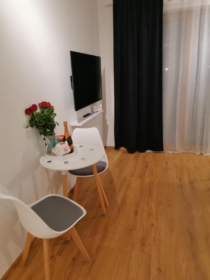 Blue Zet Apartament Sarbinowo Luaran gambar