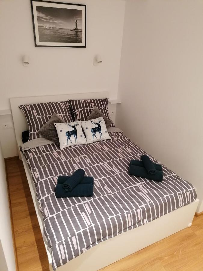 Blue Zet Apartament Sarbinowo Luaran gambar